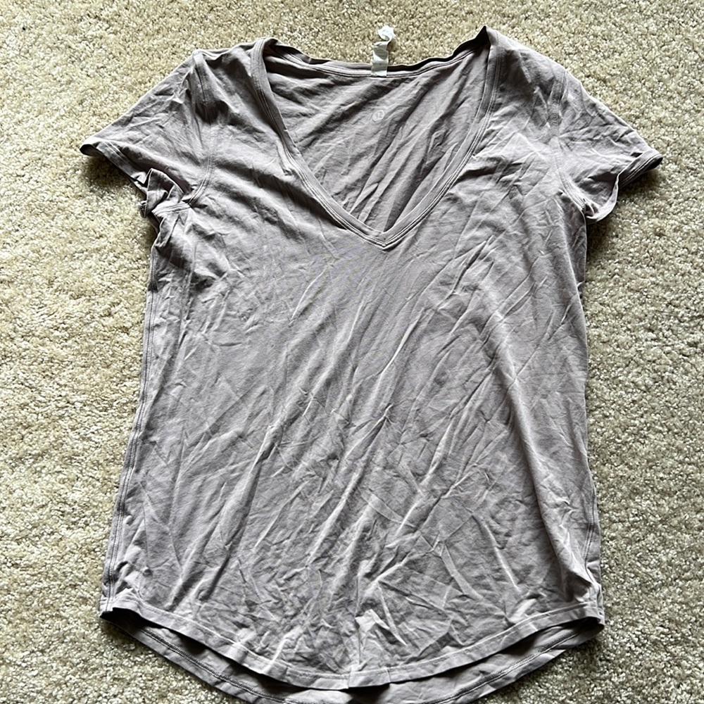 Lululemon love Tee